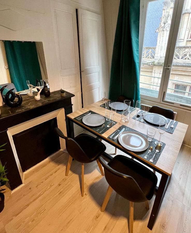 Studio Au Coeur De Rouen, 4 Personnes, Calme & Elegant 外观 照片